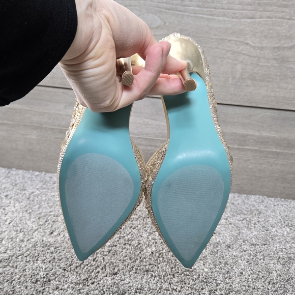 Betsey Johnson Women's Chic Rhinestone Evening Pumps NEW size 7 - Picture 13 of 16